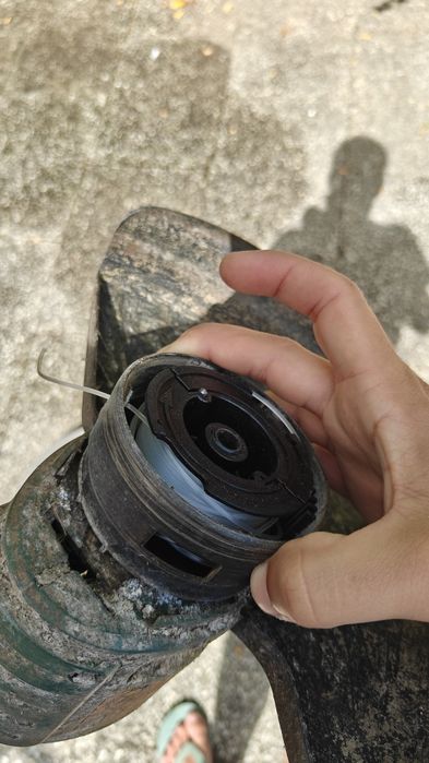 Roçadora Black and Decker
