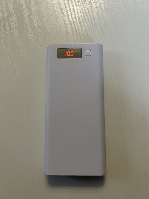 Power bank, повербанк,зовнішній акумулятор