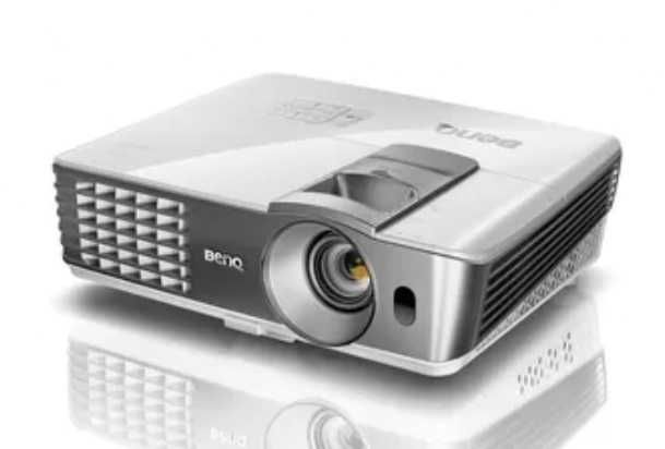 Projector Benq w1070+