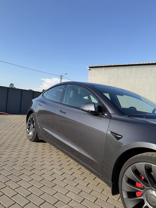 Tesla Model 3 Performance 2021