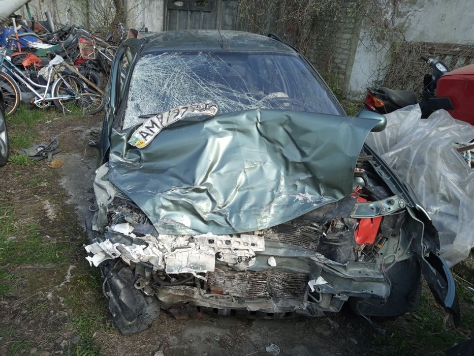 Renault symbol 2008 , після ДТП