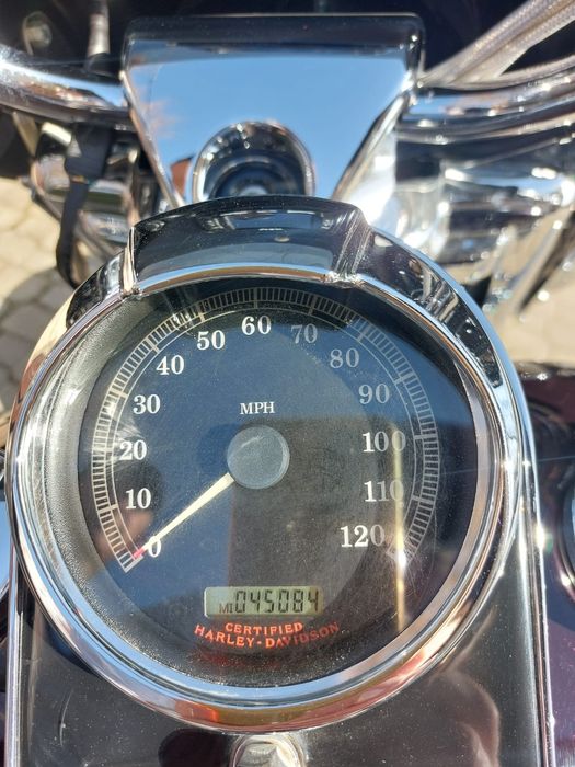 Harley Davidson FLHRCI Road King