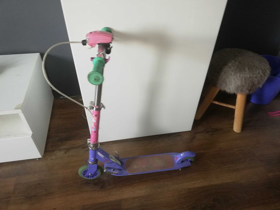 Hulajnoga z Decathlonu