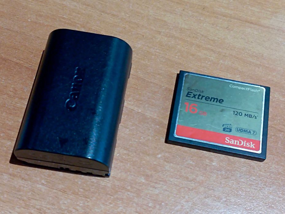 Canon 5D Mark IV c/ grip BG E20