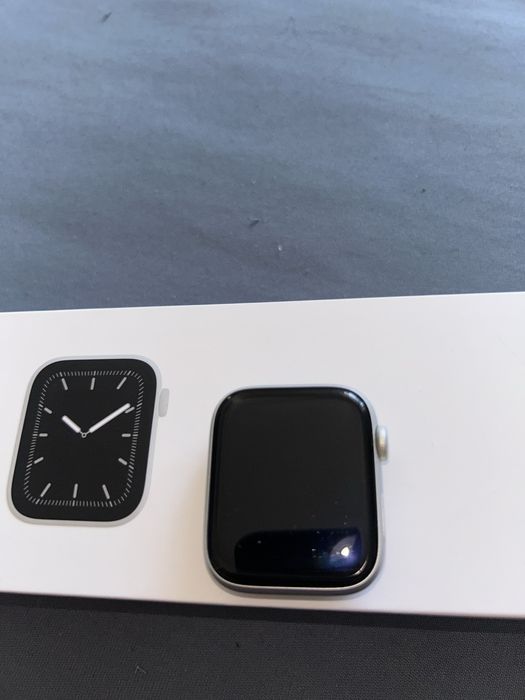 Apple watch series 5 44mm ( caixa + acessorios)