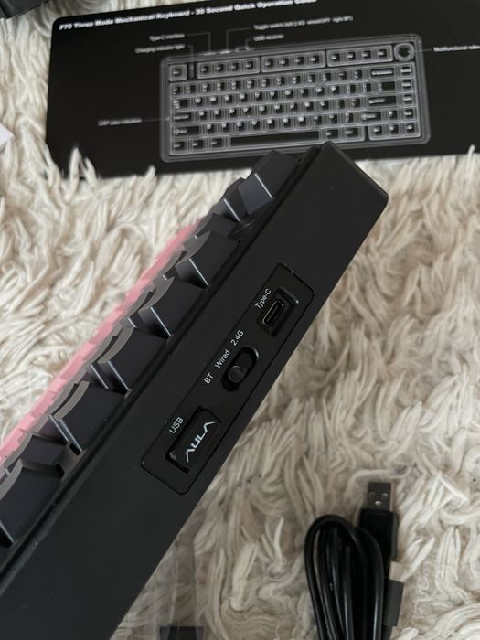 AULA F75 pink gradient механічна ігрова клавіатура RGB