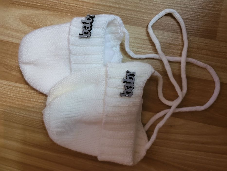 Зимова шапка з народження до 6 міс