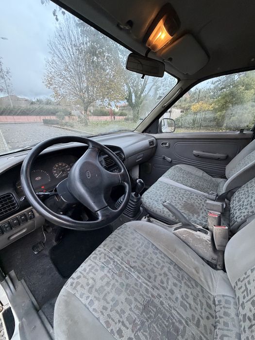 Kia pregio 2.7 3lugares