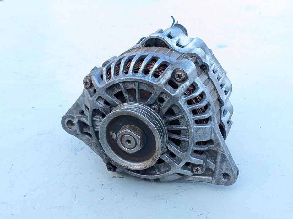 Генератор Mitsubishi Carisma Space Star Pagero 2 Galant 4 -1.8 2.0 2.4