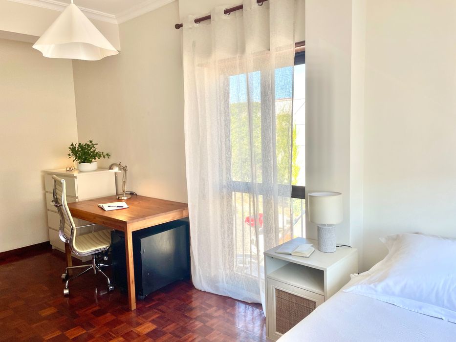 Quarto para estudante