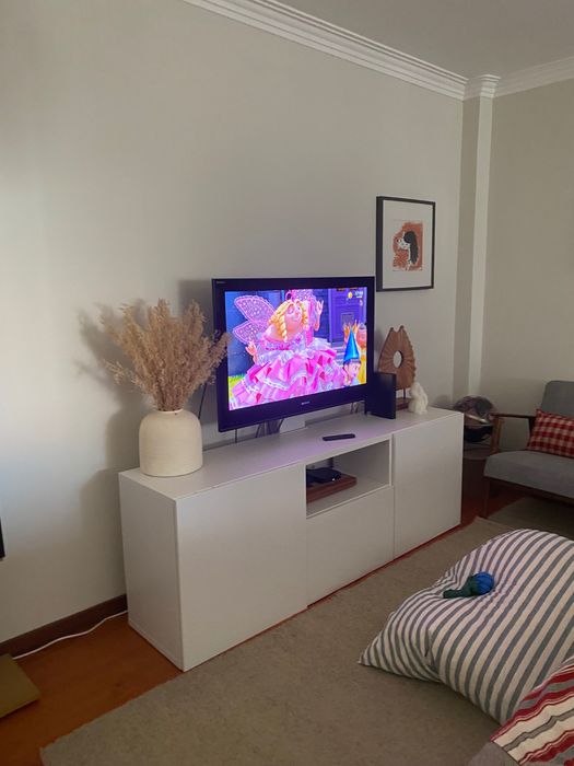 Móvel tb Ikea branco
