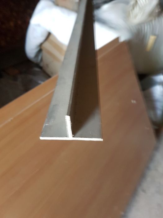 Труба  25мм Нержавейка 150гр алюминий  уголок  60гр