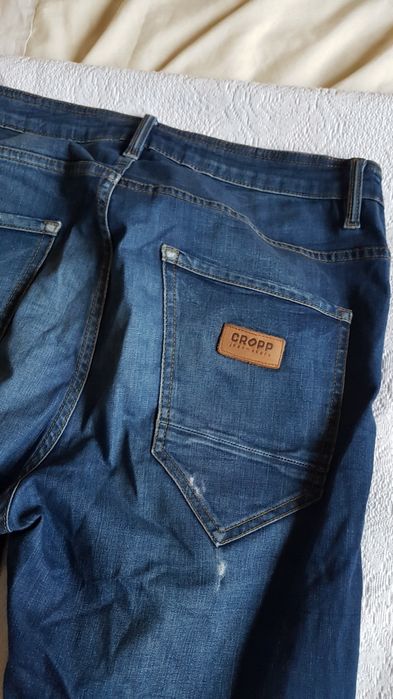 Cropp jeans Slim roz W32 L32