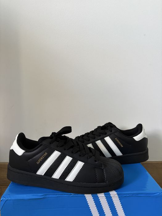 Adidas Superstary