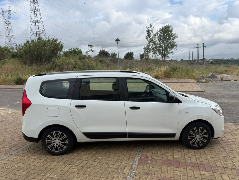 Dacia Logy 7 lugares