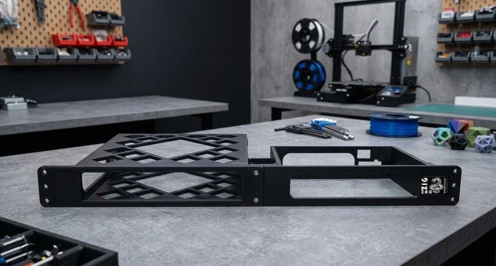 Rackmount 19" Lenovo ThinkCentre Tiny + Focusrite 2i2 - uchwyt półka