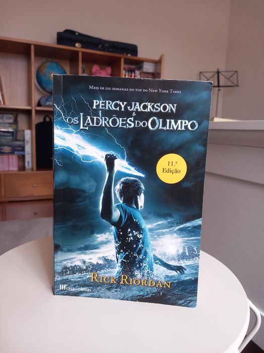 "Percy Jackson e os Ladrões do Olimpo" | Rick Riordan