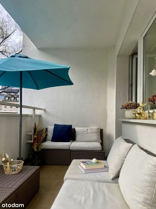 4 pokoje w kameralnym budynku. Dwustronne. Balkon