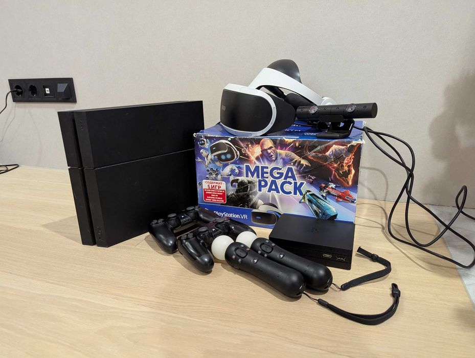 PS4 Fat 500GB + PS VR v2 - повний комплект