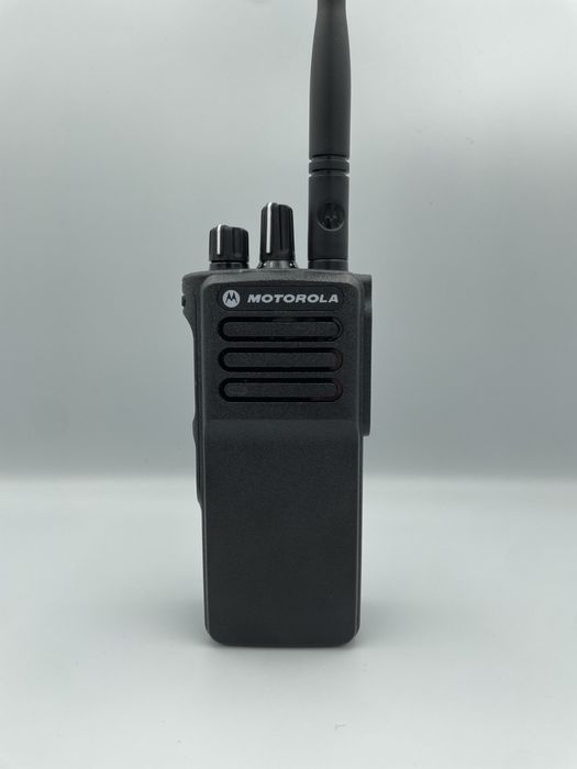Продам Motorola DP4401e нова
