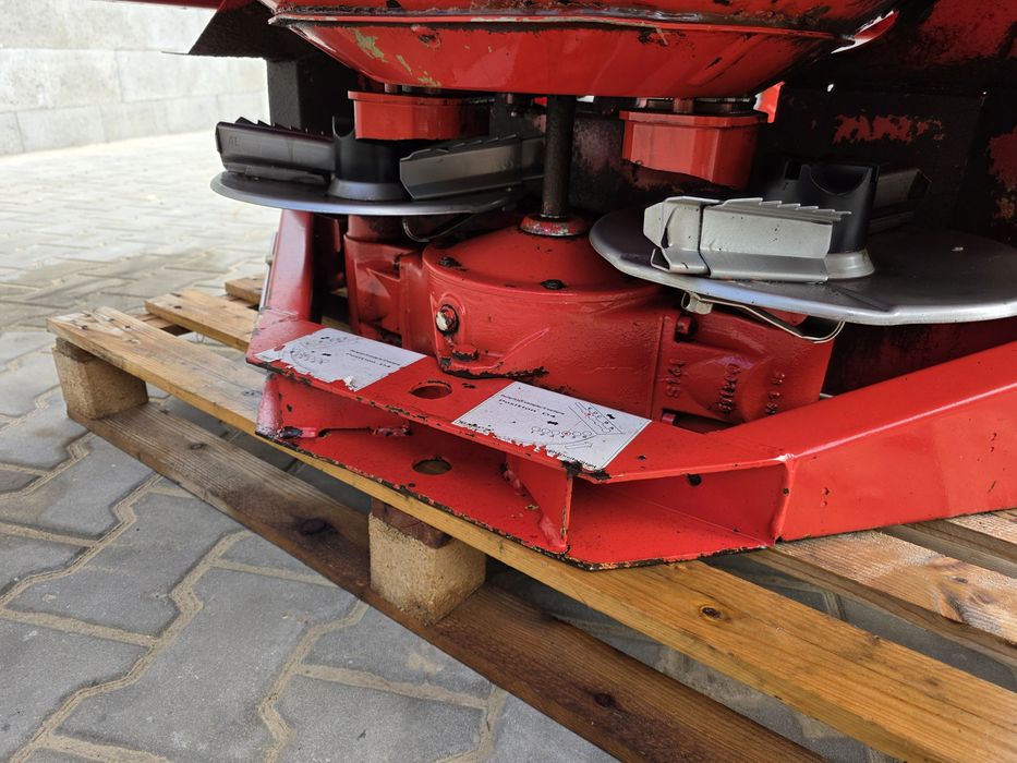Rozsiewacz nawozu rauch kuhn mds 701 nie amazone  sulku  935 932