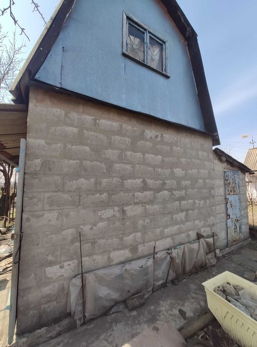 Продам дачу в Долгинцевском районе