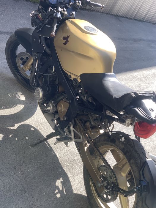 Honda CBR      и