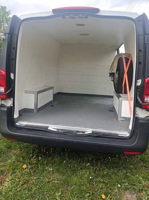 Mercedes Vito Izoterma Salon Polska 1 właściciel
