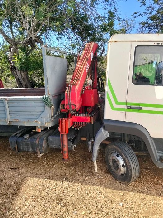 MAN Tri Basculante c/Grua