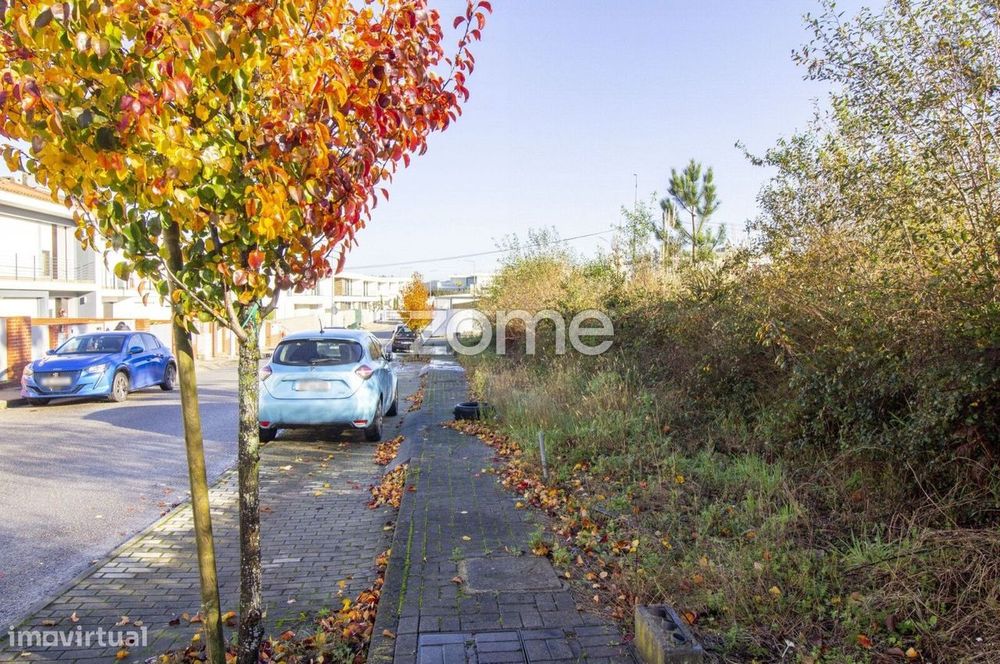 Lote de terreno para construção em Ribeirão, Vila Nova de Famalicão...