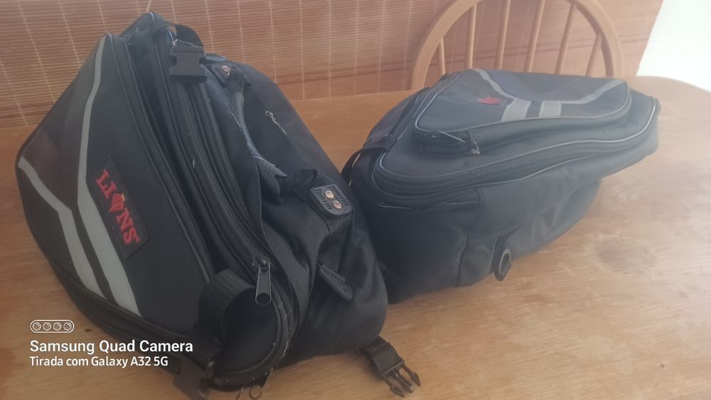 Alforges laterais para mota