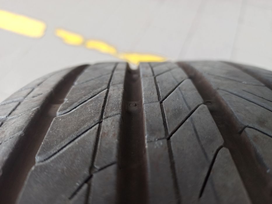Pneu continental UltraContact 195/50 R16