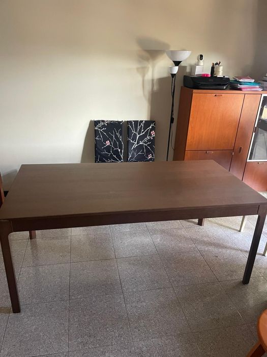 Mesa de jantar para 6 pessoas