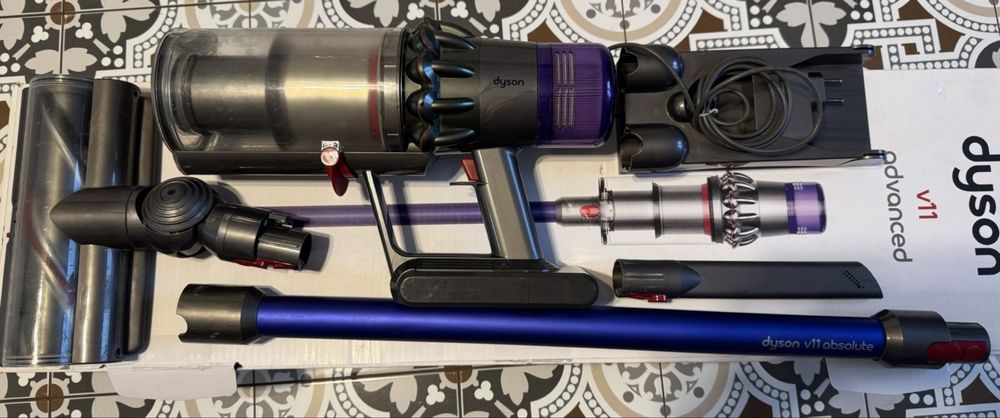 Ручний пилосос,акумуляторний пилосос Dyson v11