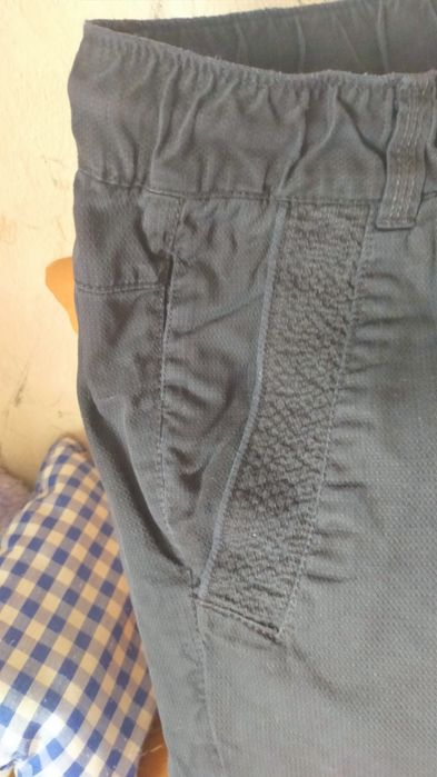 Czarne joggery bawełniane Reserved r.33