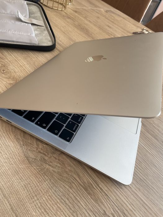 Portatil Macbook air 13