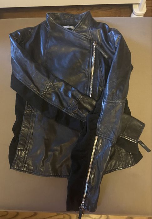 Damska kurtka skórzana PINKO