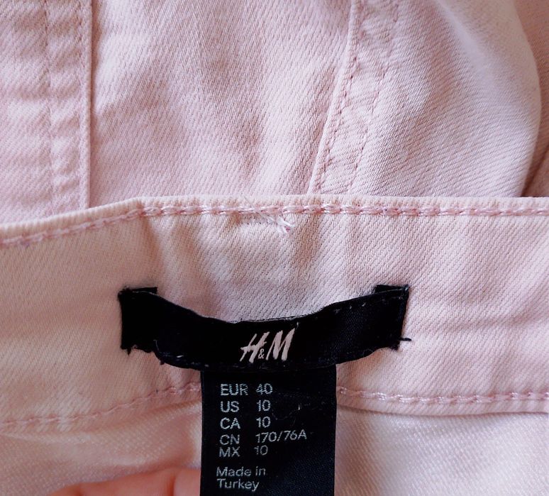 klasyczne spodnie materiałowe H&M w kolorze delikatnego pudrowego różu