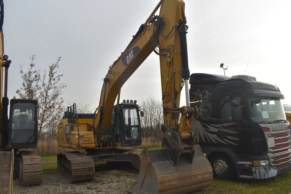 Caterpillar 326FL  [14559] Koparka gąsienicowa, klimatyzacja, ogrzewanie postojowe