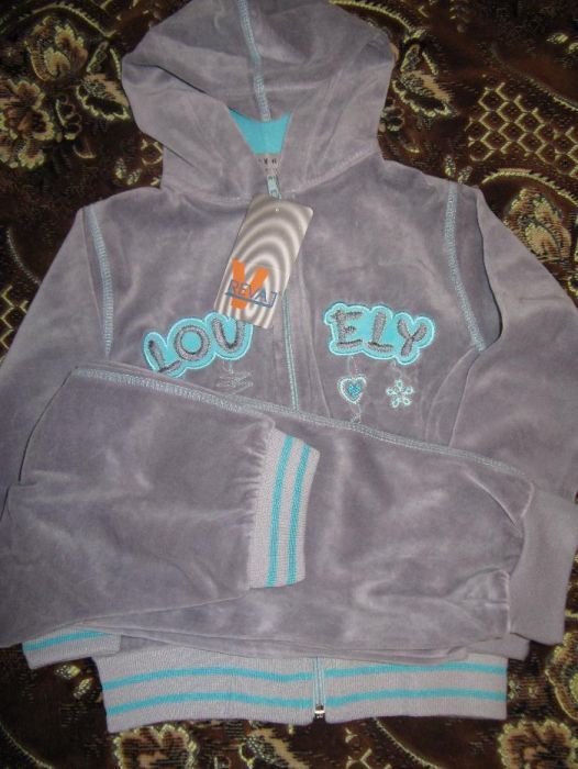 Костюмчик на девочку