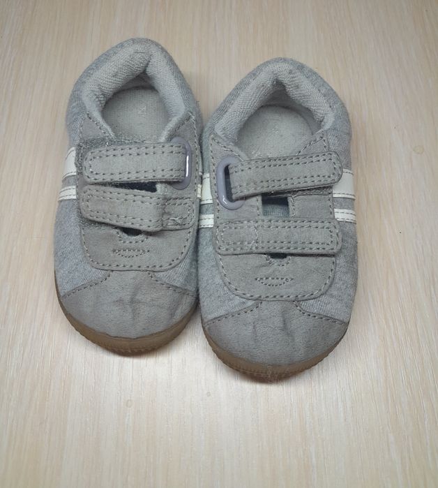 Детские кеды продам