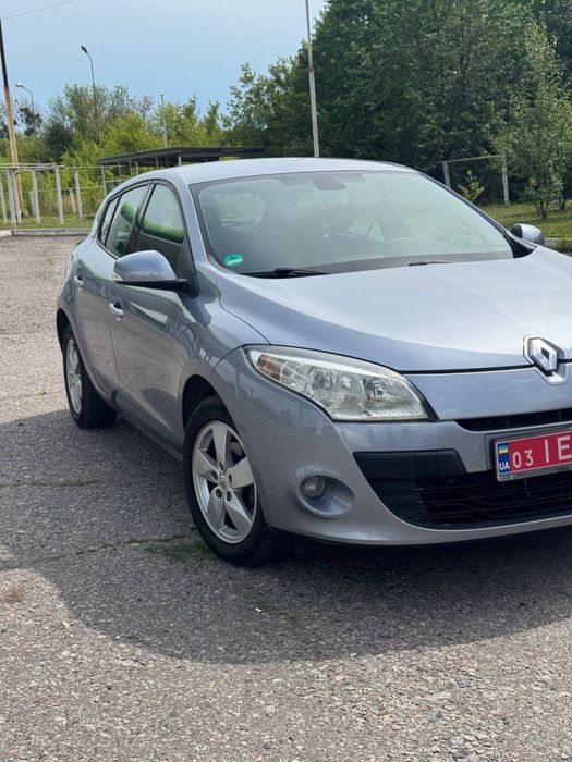 Свіжопригнанний Renault Megane 1.6 Germany