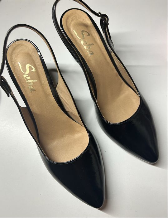 czółenka szerokie czarne lakierowane