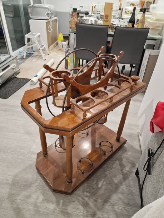 Garrafeira clássica em madeira de cerejeira – giratória – excelente