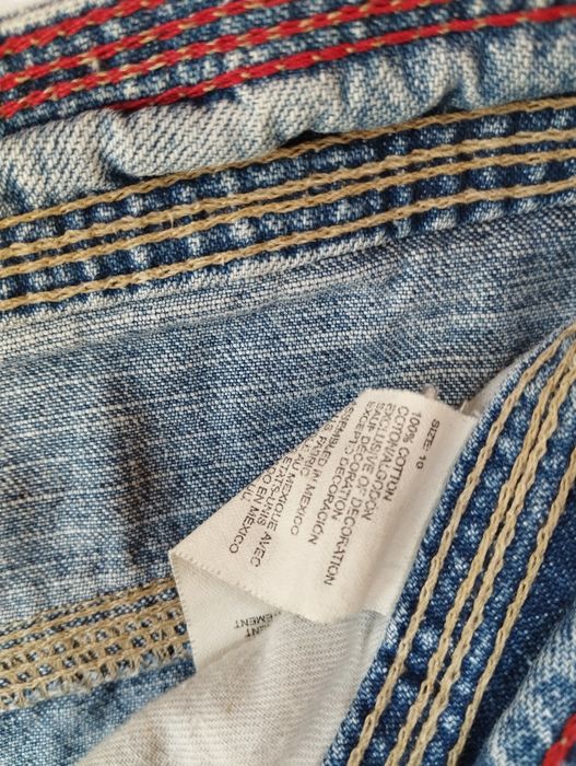 джинси бренду Tommy Hilfiger