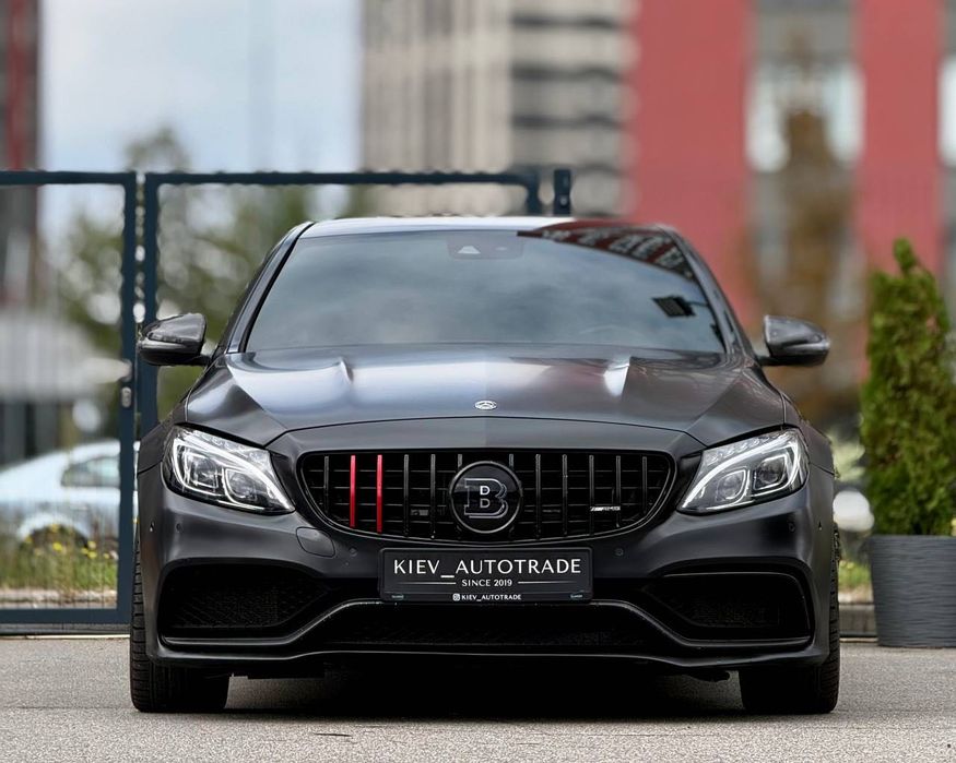 Mercedes-Benz C63s AMG