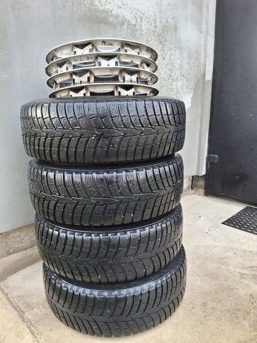 Продам колеса зимні