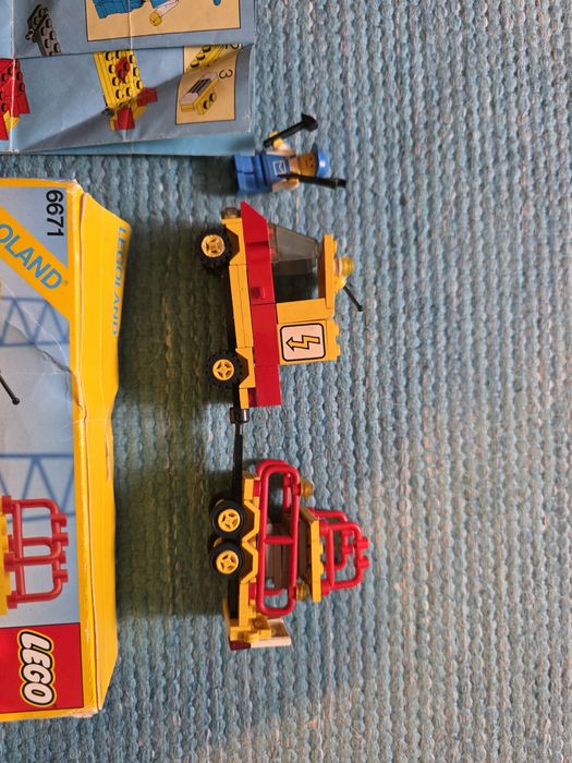 Vários Legos marca Lego completos com caixa