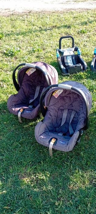 Vendo carrinho bebé gêmeos