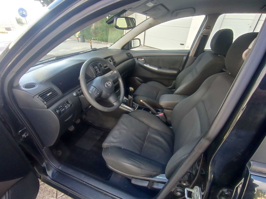 TOYOTA COROLLA 1.4 D4-D de 2005 5 lugares